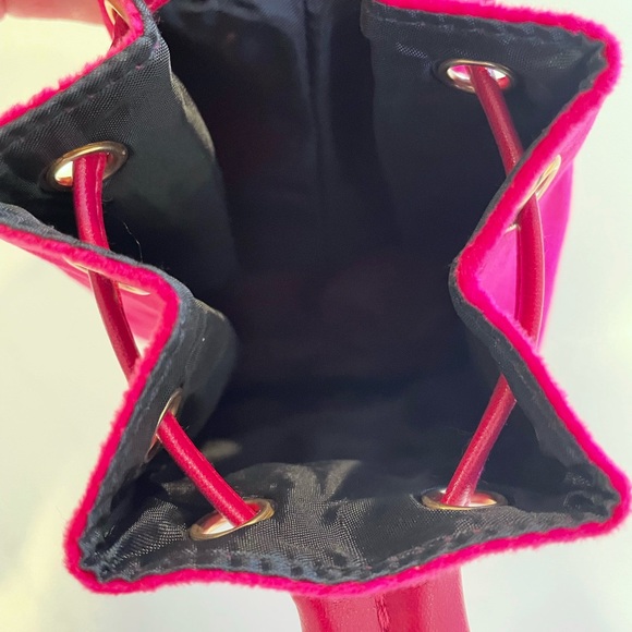 Bobbi Brown Pink Makeup Satchel - Picture 2 of 5